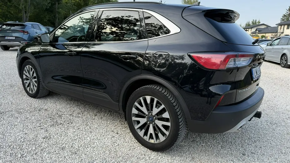 FORD Escape -