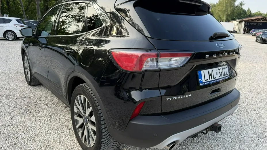 FORD Escape -