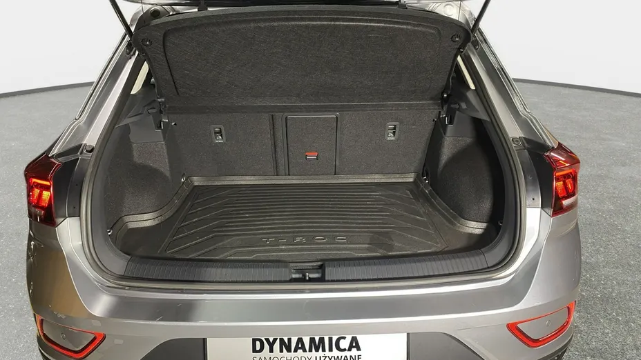 VOLKSWAGEN T-ROC -