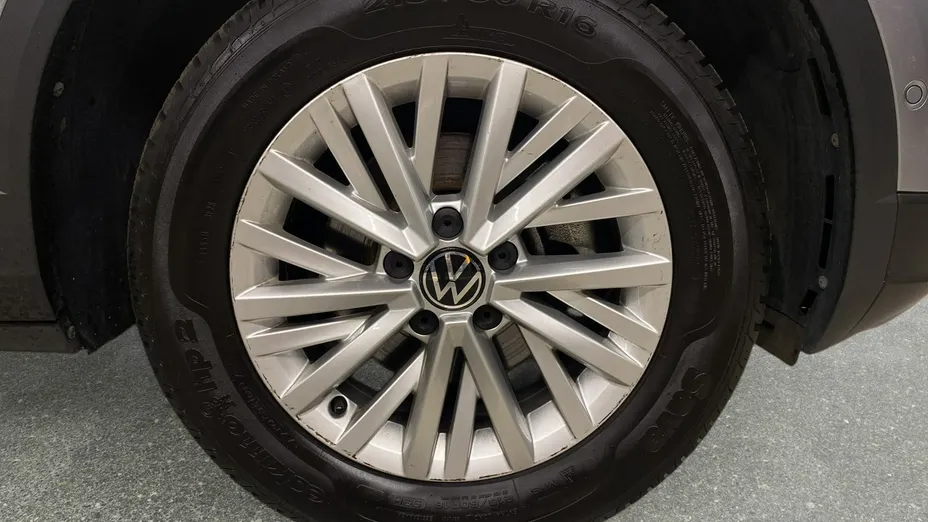VOLKSWAGEN T-ROC -