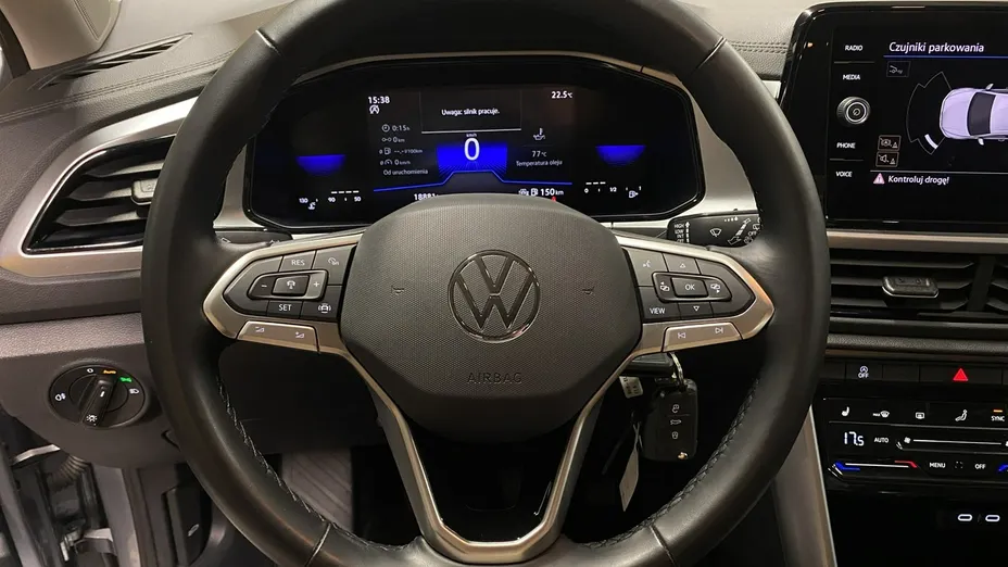 VOLKSWAGEN T-ROC -
