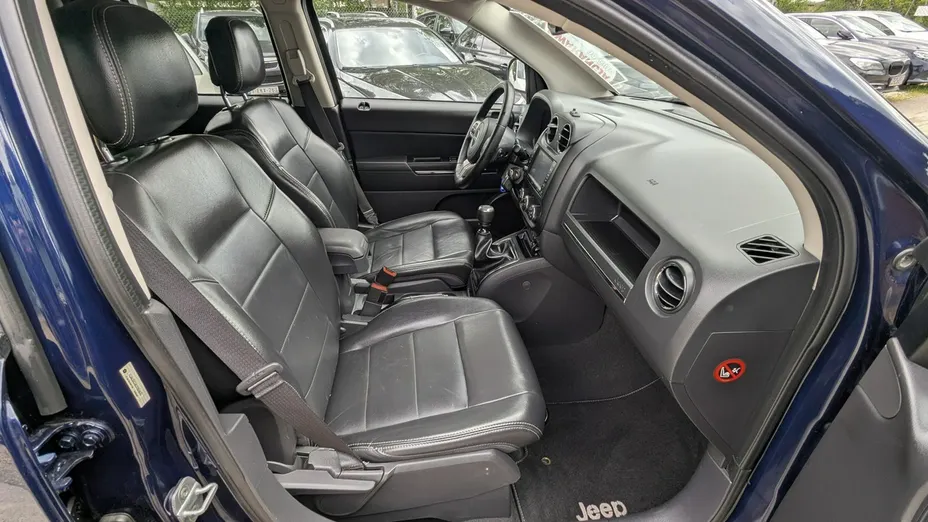 JEEP Compass -