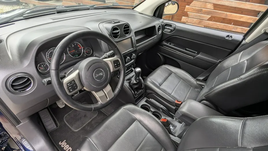 JEEP Compass -