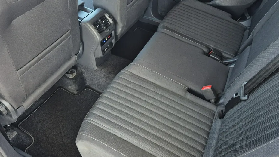 VOLKSWAGEN Tiguan Allspace -