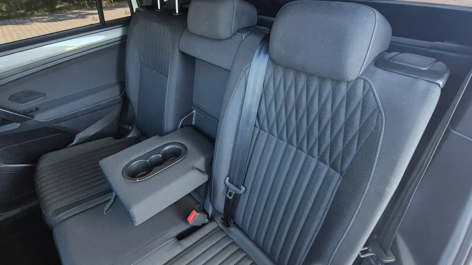 VOLKSWAGEN Tiguan Allspace -