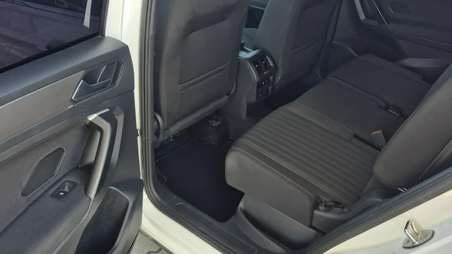 VOLKSWAGEN Tiguan Allspace -