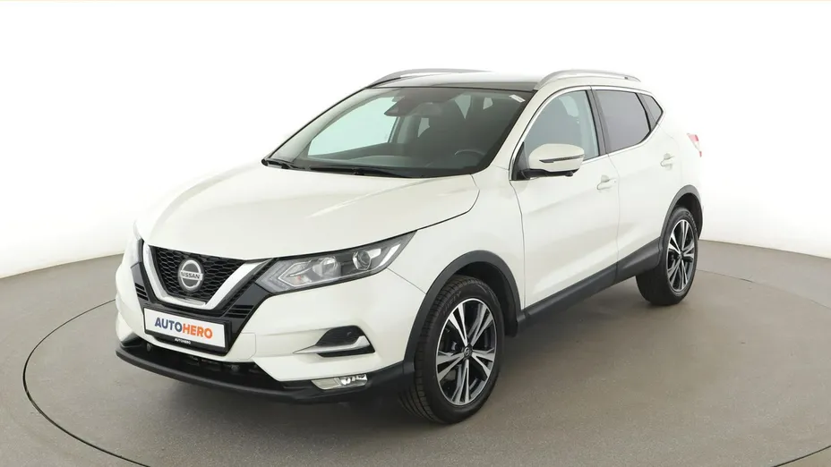 NISSAN Qashqai -