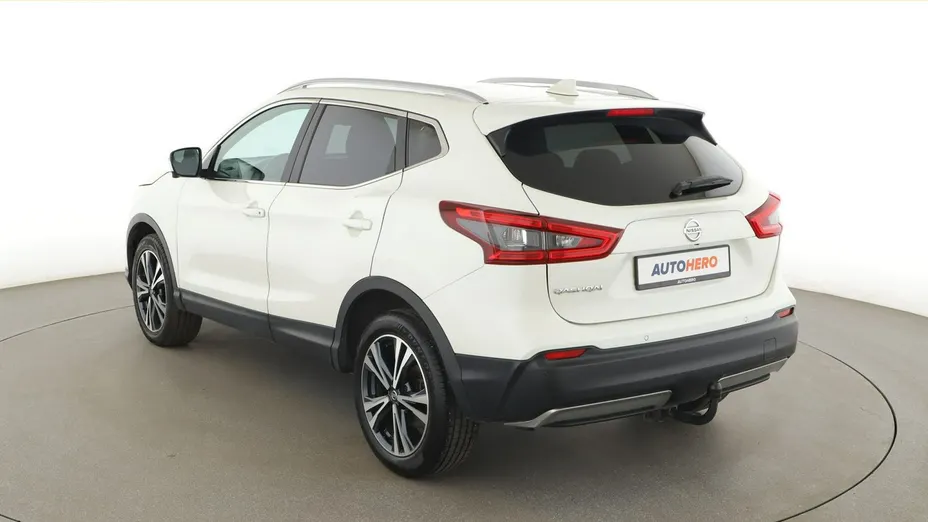 NISSAN Qashqai -