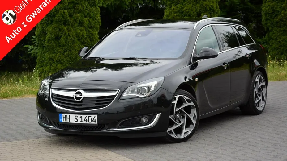 OPEL Insignia -