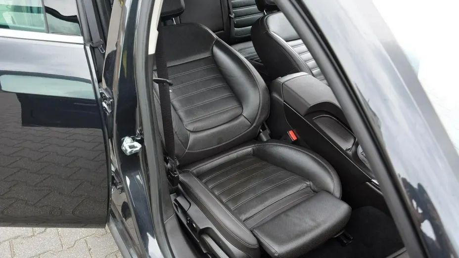 OPEL Insignia -
