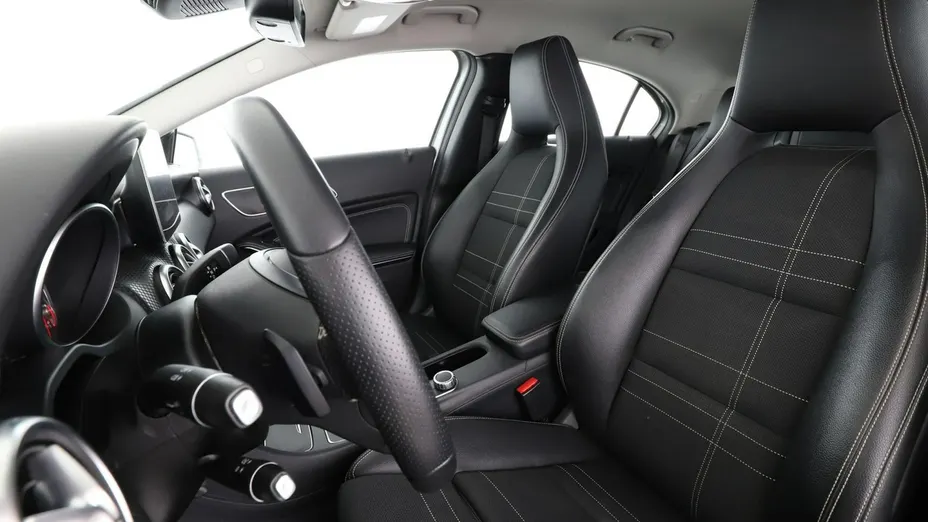 MERCEDES-BENZ A Klasa -