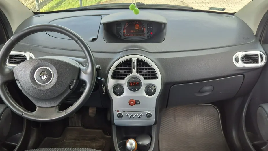 RENAULT Modus -