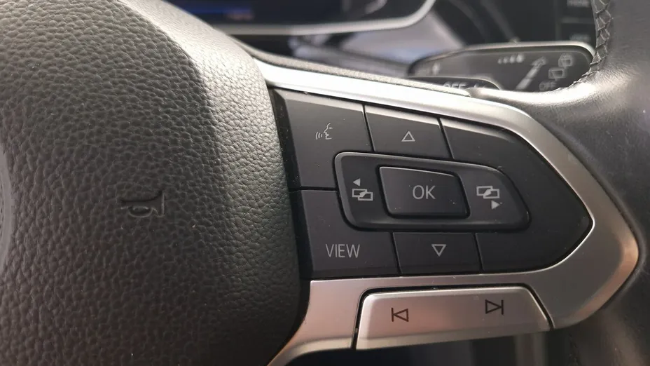 VOLKSWAGEN T-Cross -