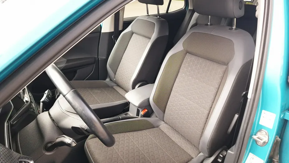 VOLKSWAGEN T-Cross -