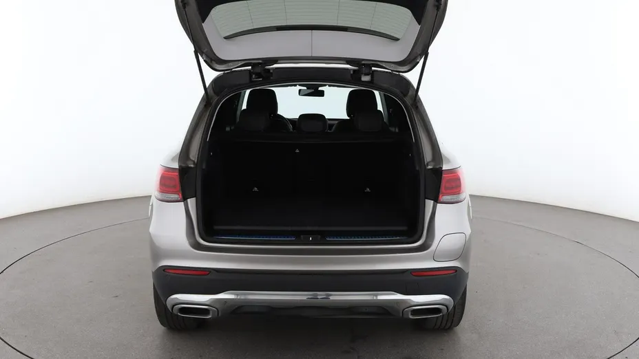 MERCEDES-BENZ GLC -