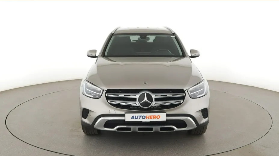 MERCEDES-BENZ GLC -