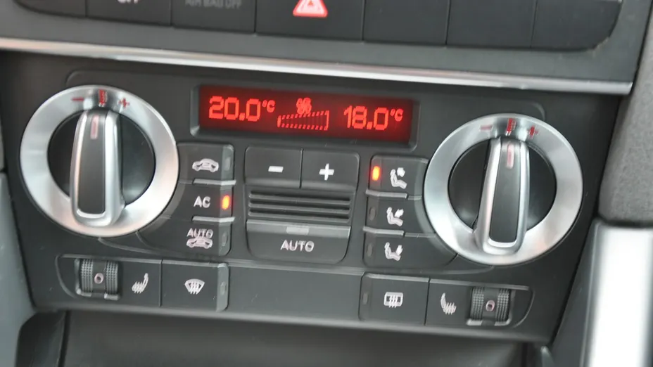 AUDI A3 -