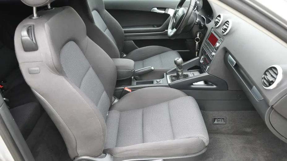 AUDI A3 -