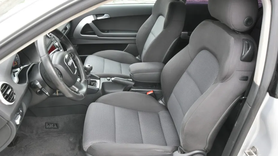 AUDI A3 -
