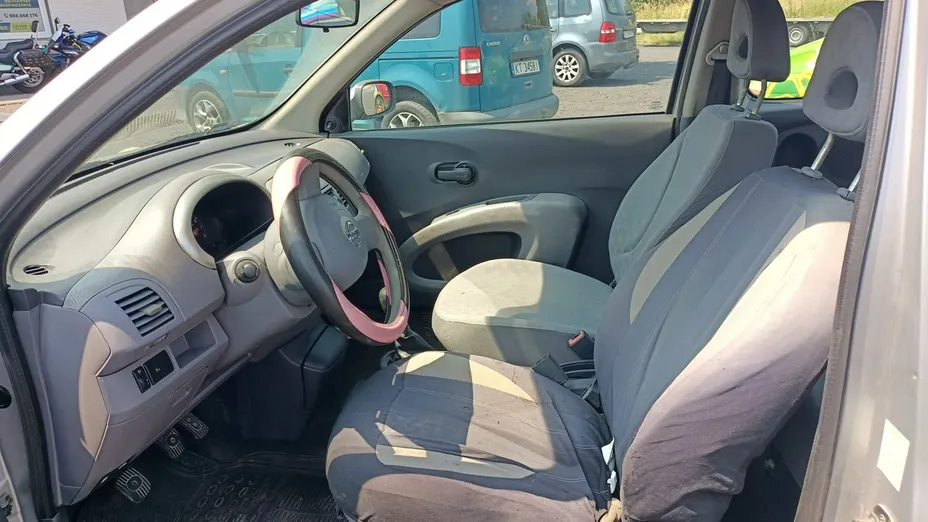 NISSAN Micra -