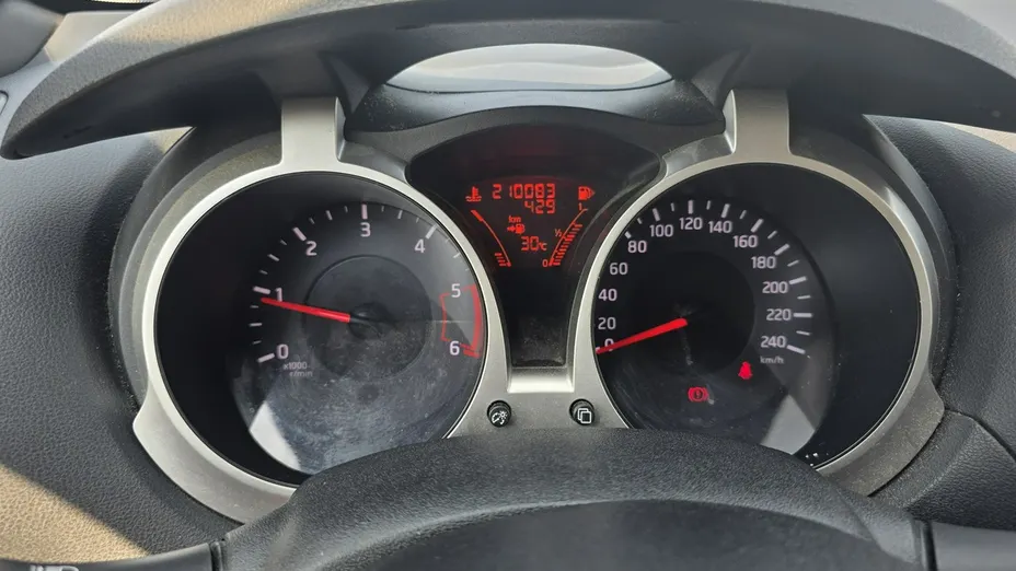 NISSAN Juke -
