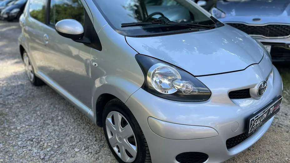 TOYOTA Aygo -