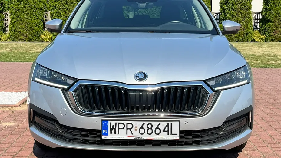 SKODA Octavia -