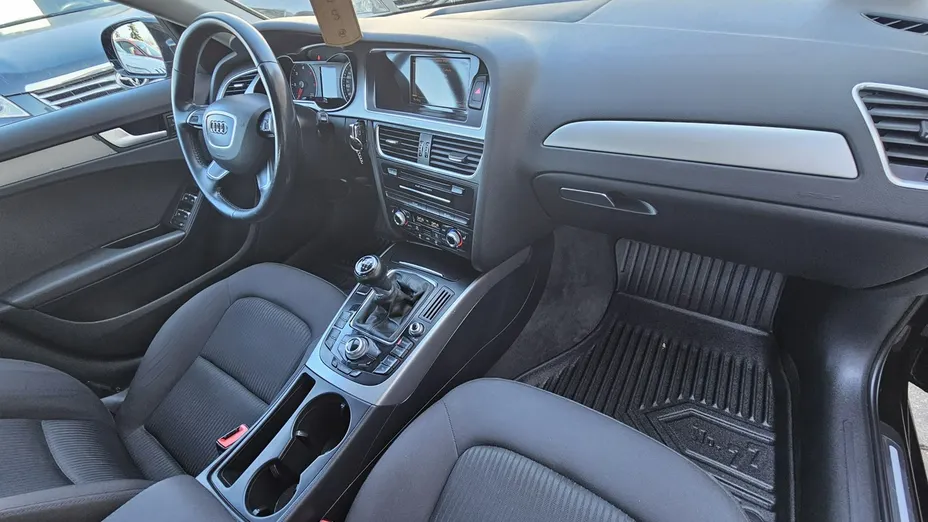 AUDI A4 Avant -