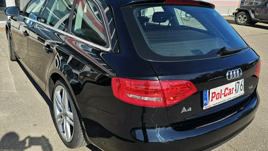 AUDI A4 Avant -