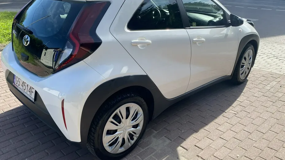 TOYOTA Aygo X -