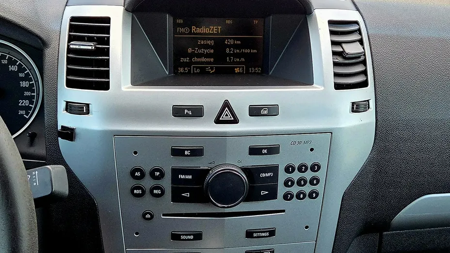 OPEL Zafira -