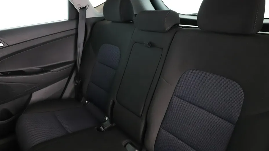 HYUNDAI Tucson -