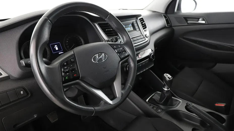 HYUNDAI Tucson -