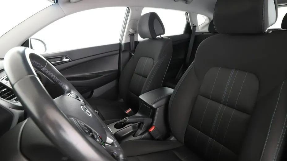 HYUNDAI Tucson -