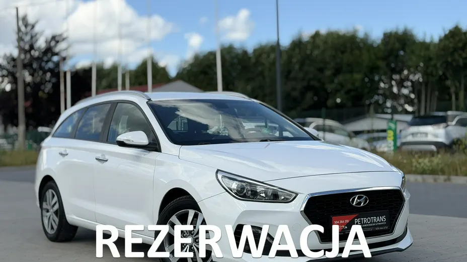 HYUNDAI i30 -