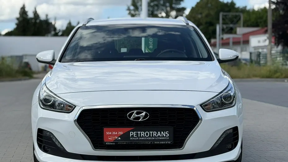 HYUNDAI i30 -