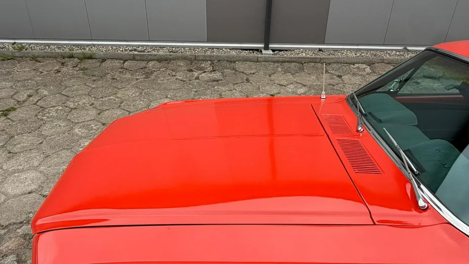 FORD Mustang -