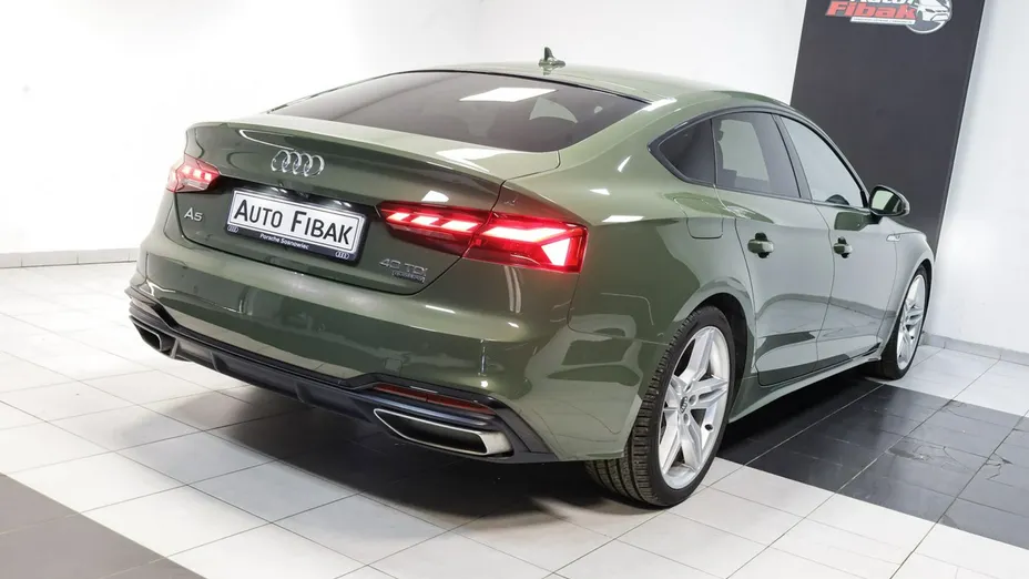 AUDI A5 -