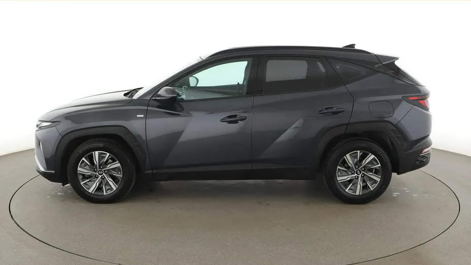 HYUNDAI Tucson -