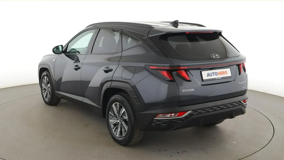 HYUNDAI Tucson -