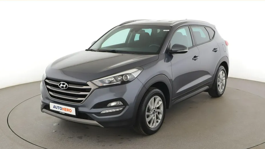 HYUNDAI Tucson -