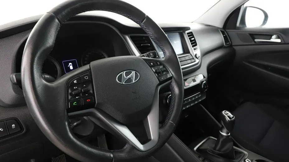HYUNDAI Tucson -
