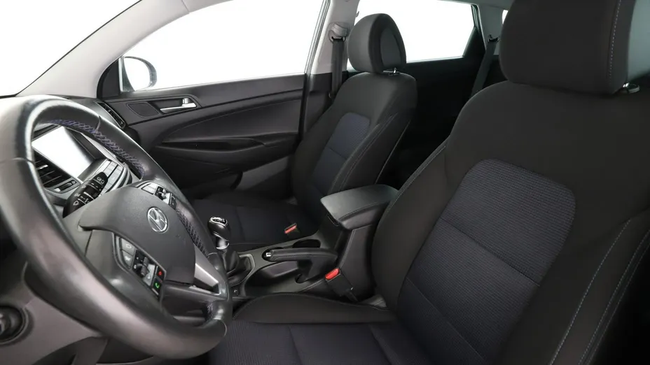 HYUNDAI Tucson -