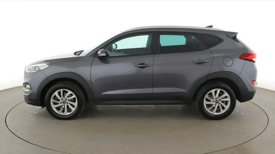 HYUNDAI Tucson -