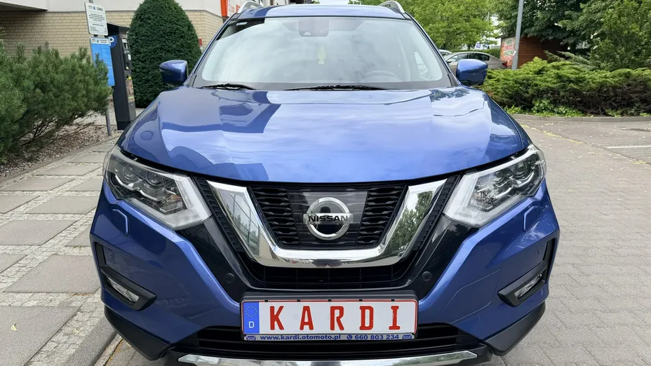 NISSAN X-Trail -