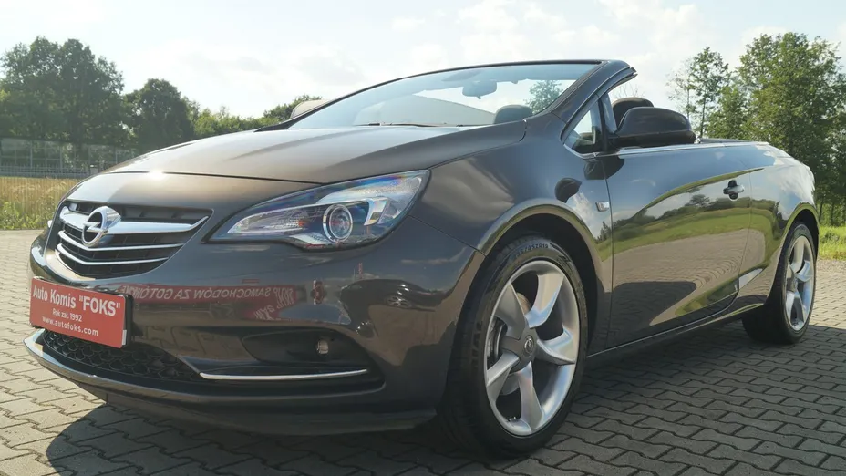 OPEL Cascada -