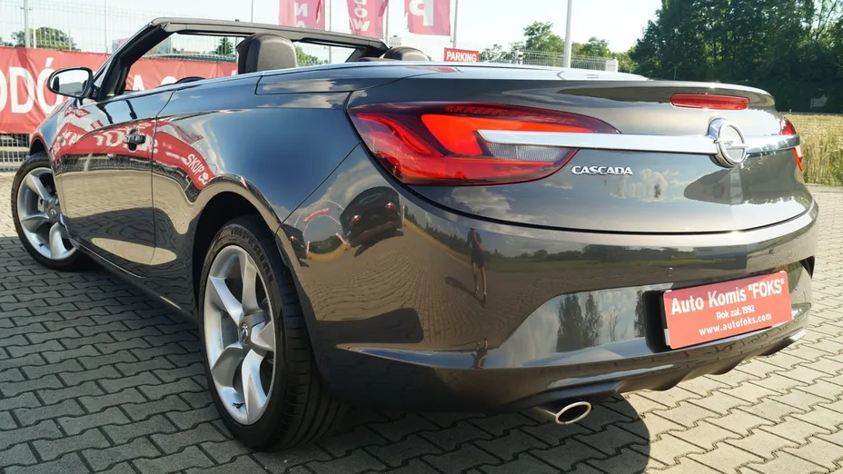 OPEL Cascada -