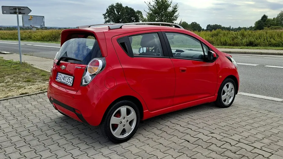 CHEVROLET Spark -