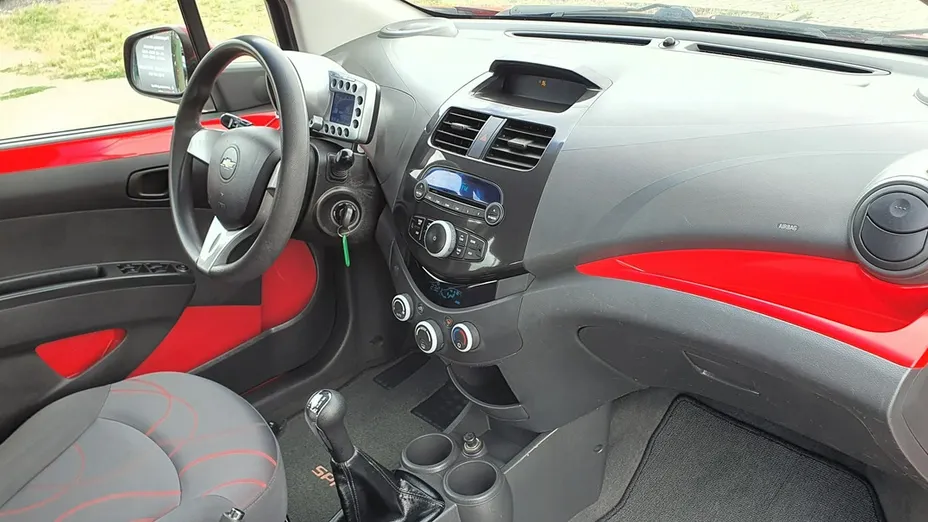 CHEVROLET Spark -