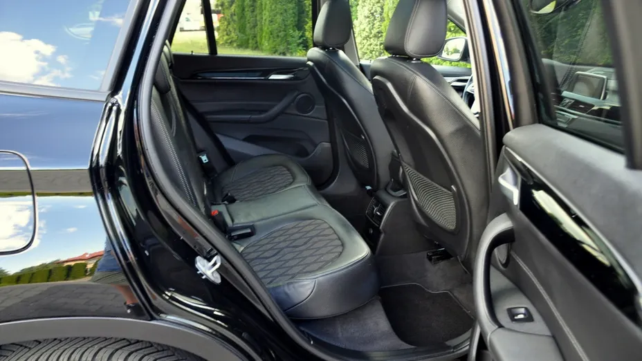 BMW X1 -